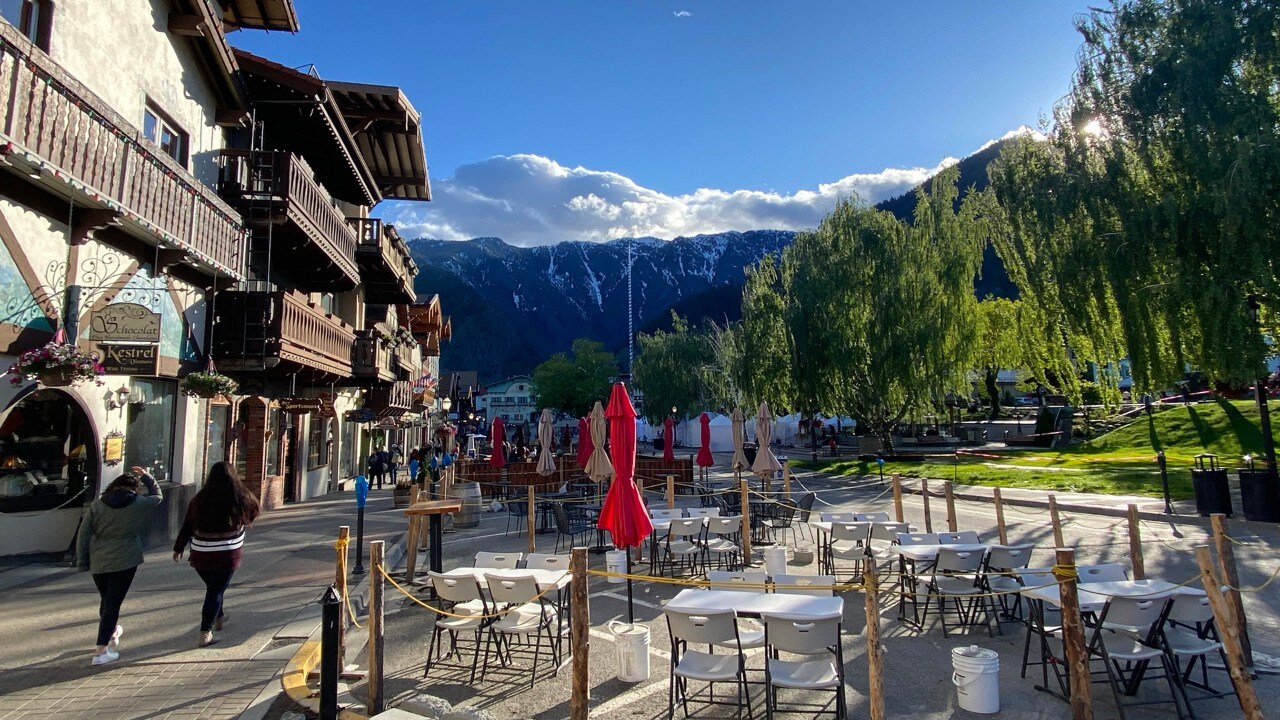 Leavenworth resembles towns in Bavaria.