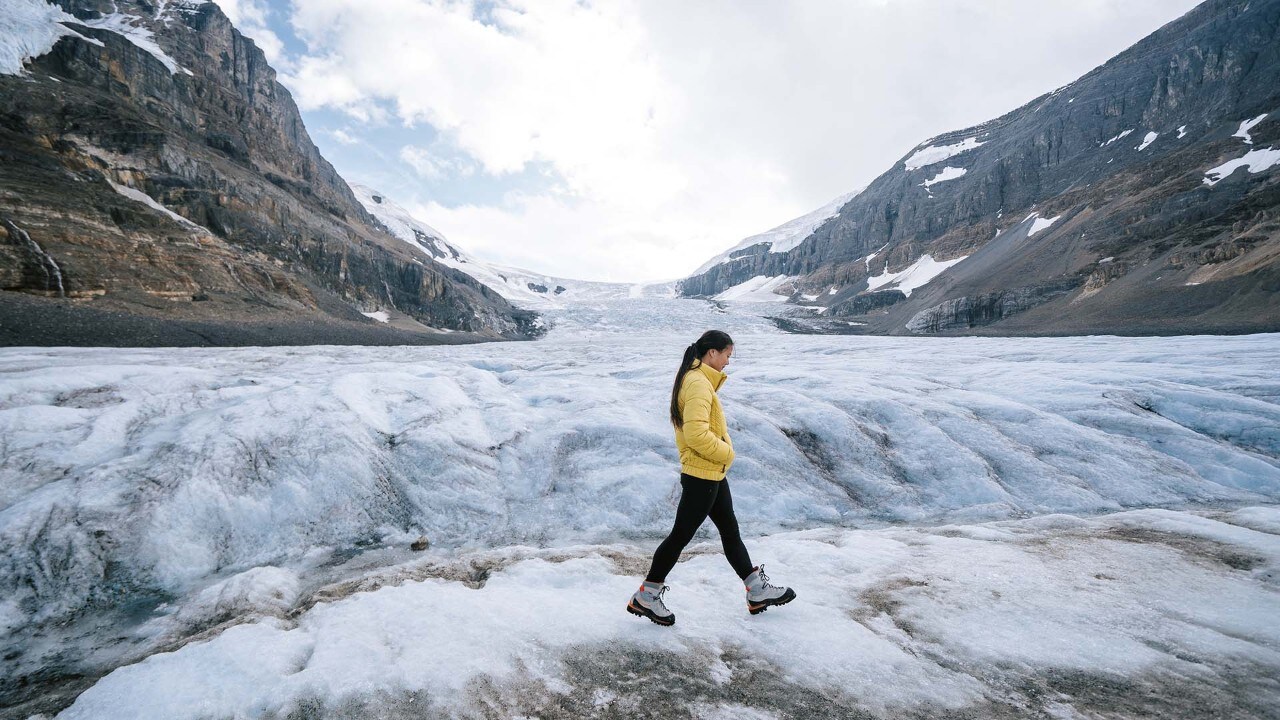 The author explores the Athabasca Glacier.