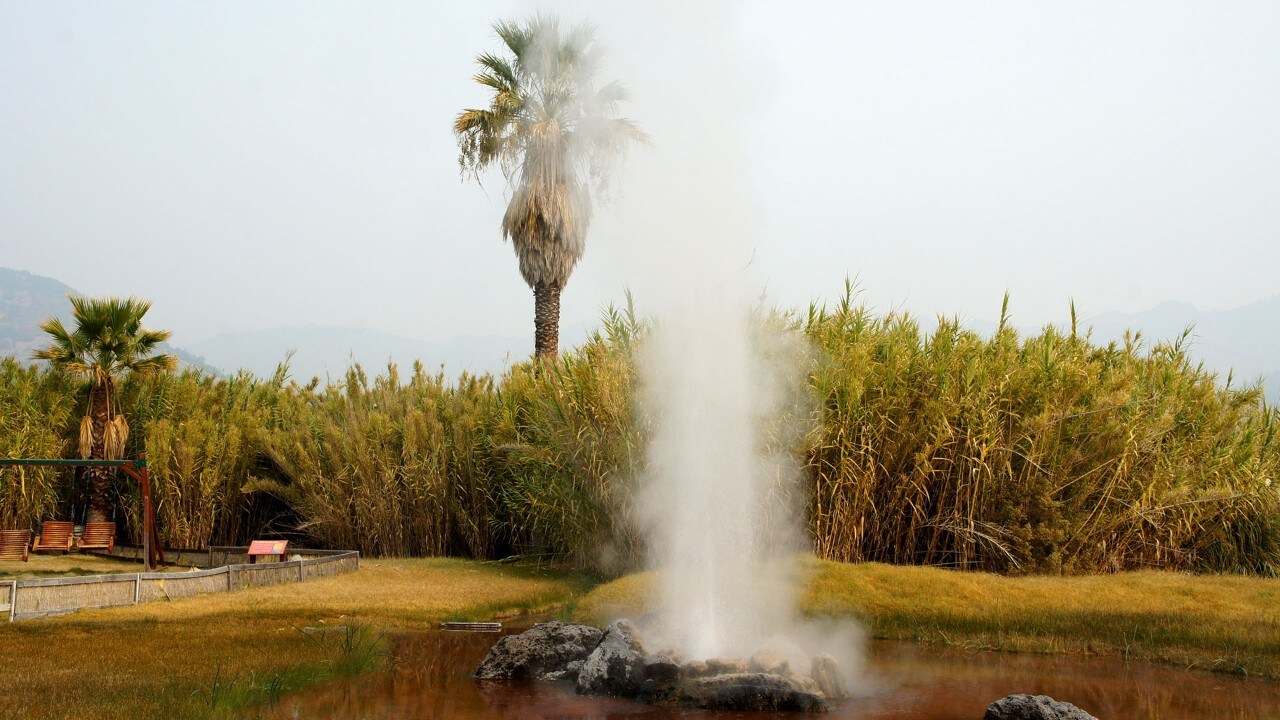 Calistoga’s Old Faithful Geyser