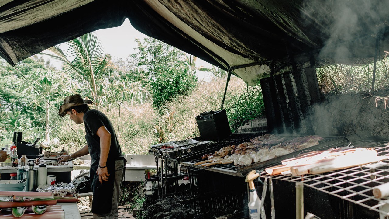 Ka Haku's Smoke Shack, a popular food stand on the Road to Hana