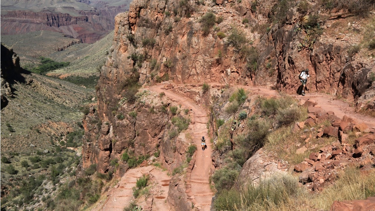 Steep switchbacks on the Bright Angel Trail.