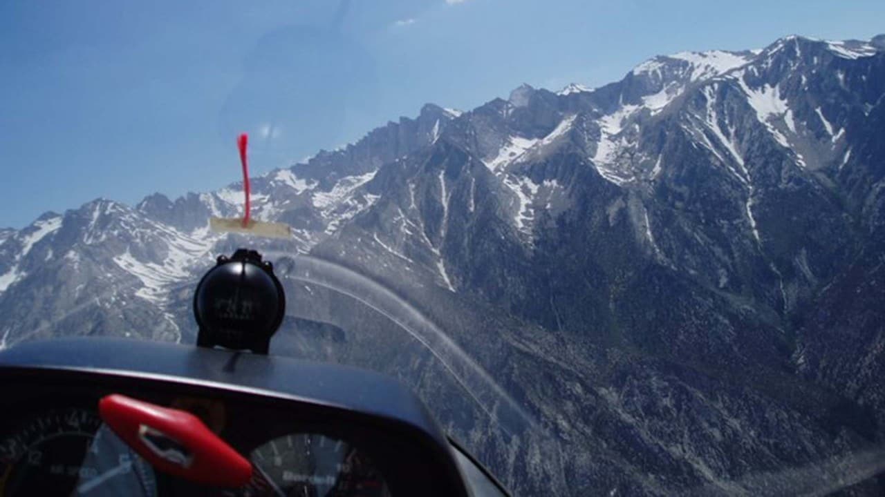 Jerry Snedden flies over the Eastern Sierra.