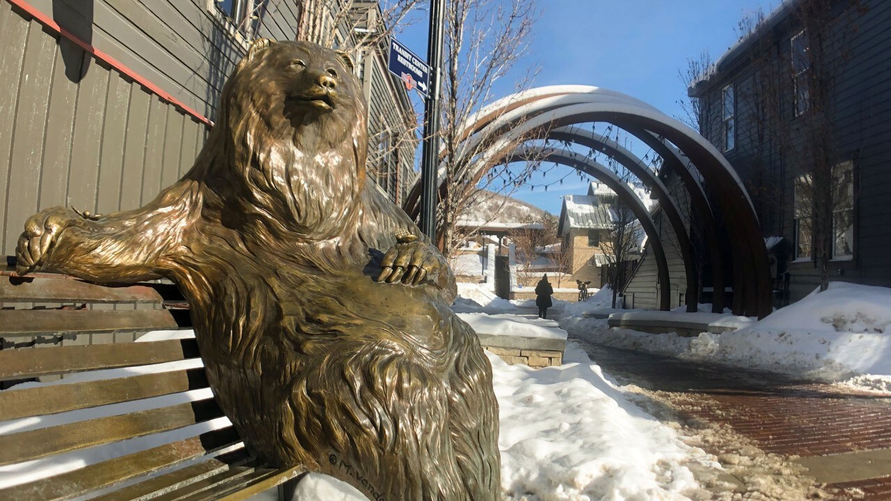 Michele vandenHeuvel sculpted Franz The Bear in 2000.