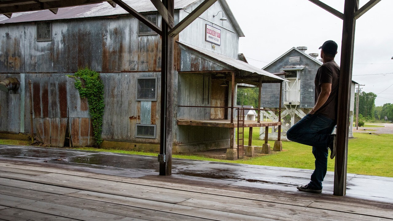 The author explores Dockery Farms, the birthplace of the blues