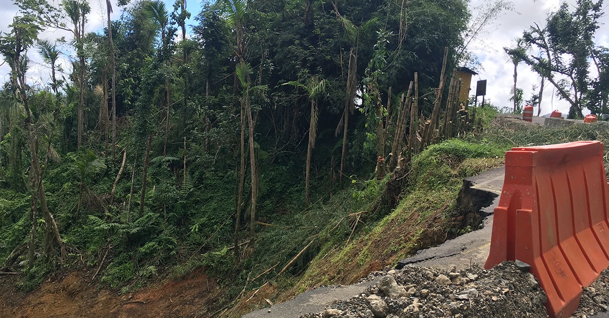 Las carreteras se están reconstruyendo lo más rápido posible.