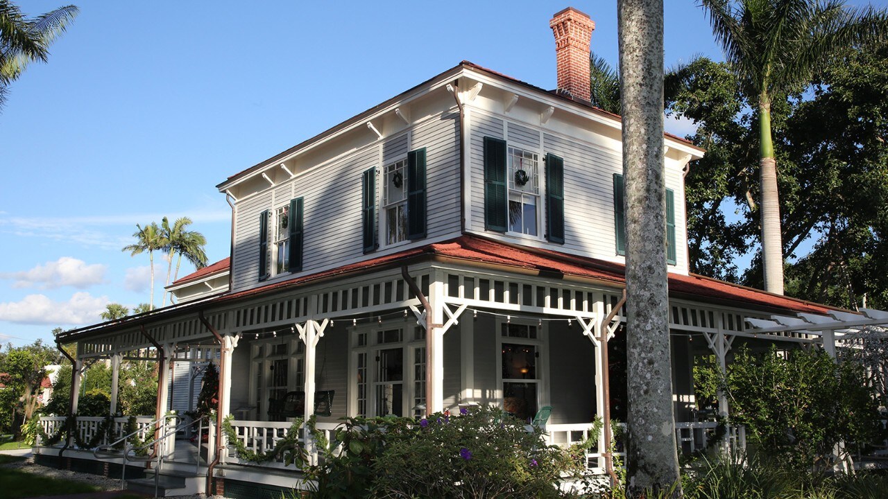 Visitors see the winter getaways for Thomas Edison and Henry Ford.